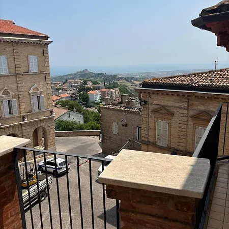 Al Borgo Pensión Monteprandone